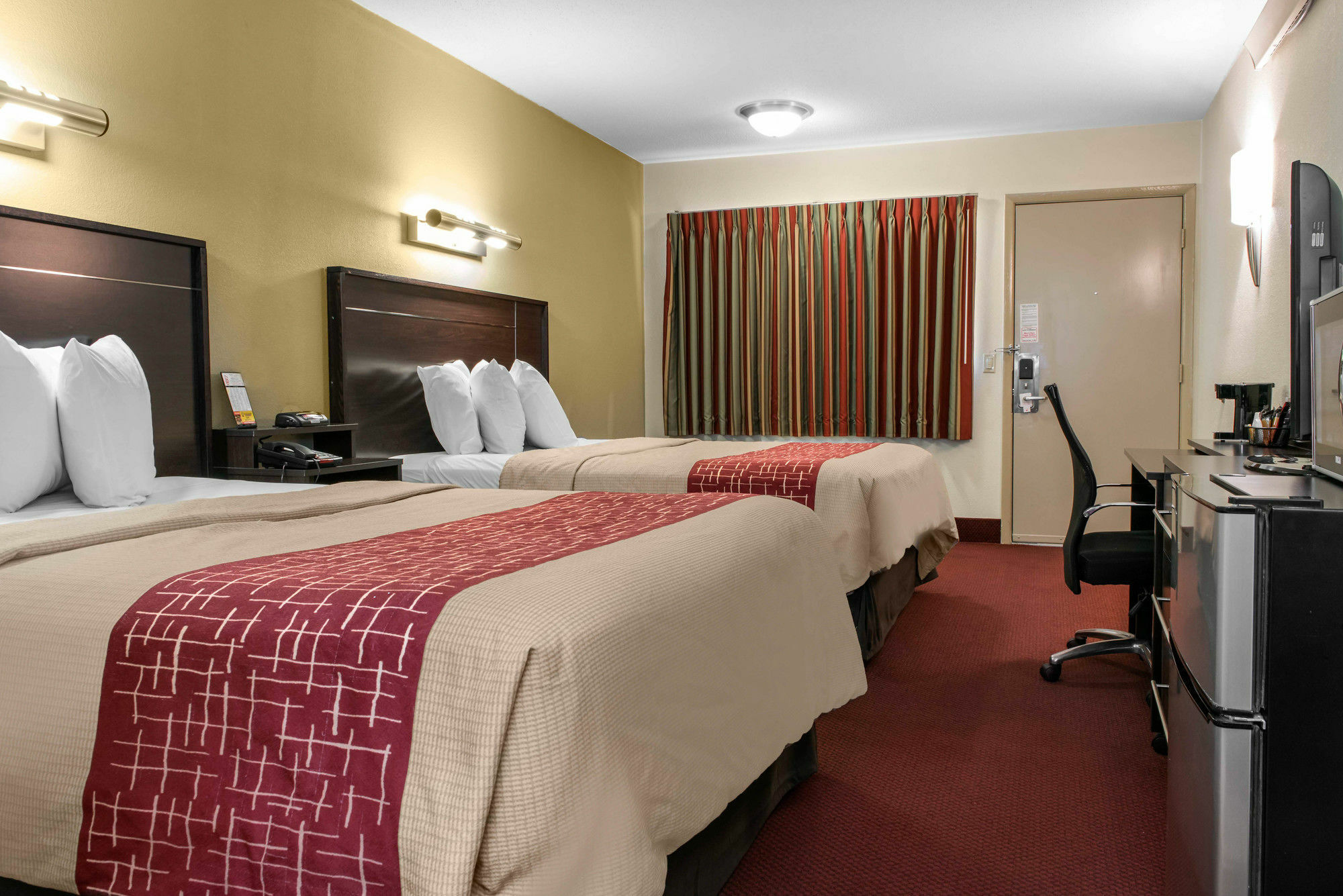 Red Roof Inn Lafayette - Purdue University Eksteriør billede